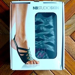 New Balance Studio Skin Shoes NWOB